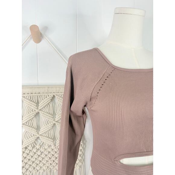 Qinsen Seamless Ribbed Cut Out Long Sleeve Crop Top Small Hazelnut Mocha - Picture 3 of 8